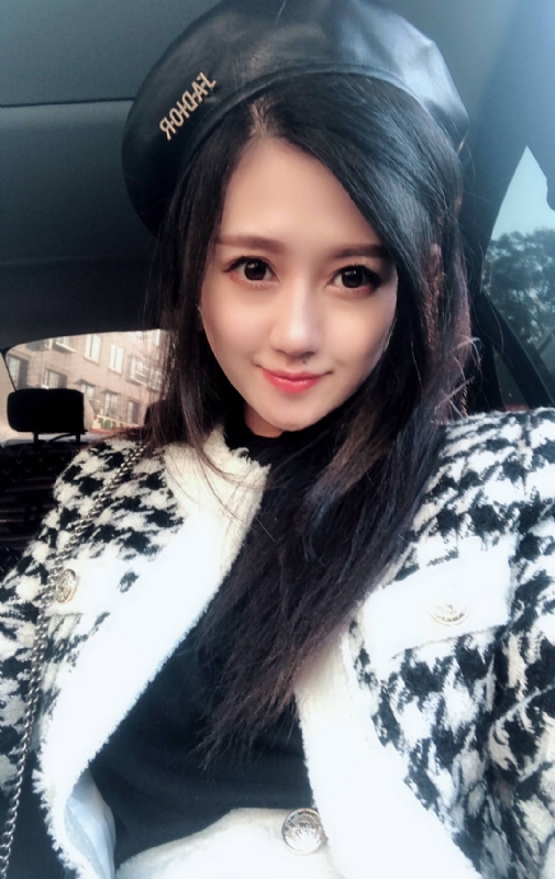 张雁娥的第一张照片--百色相亲服务中心