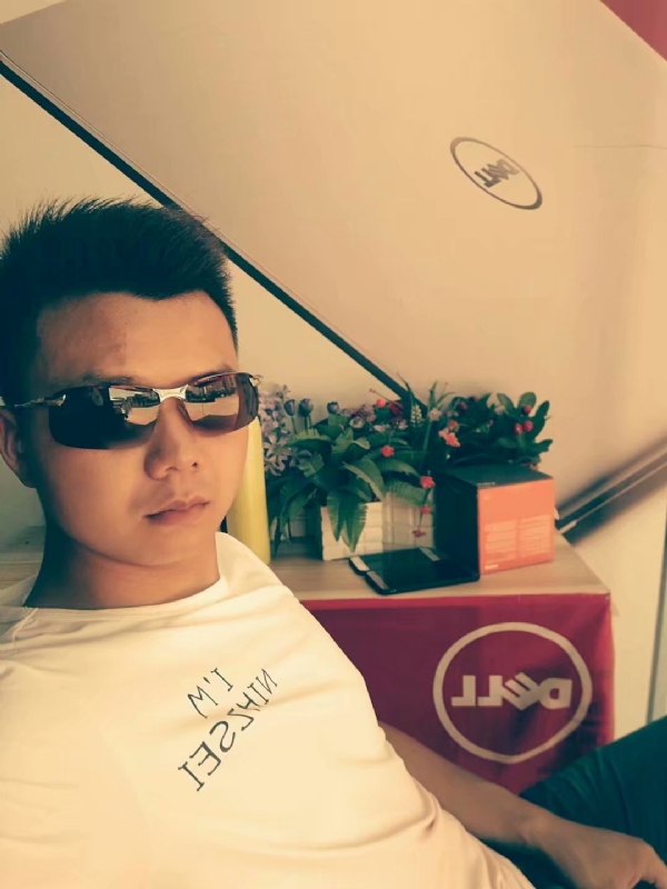 旧城以西的第一张照片--百色相亲服务中心