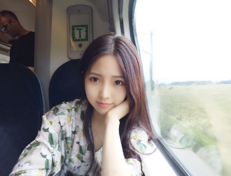 冰艳残阳的第一张照片--百色相亲服务中心