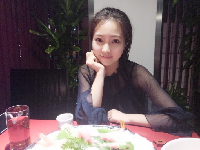 冰艳残阳的第三张照片--百色相亲服务中心