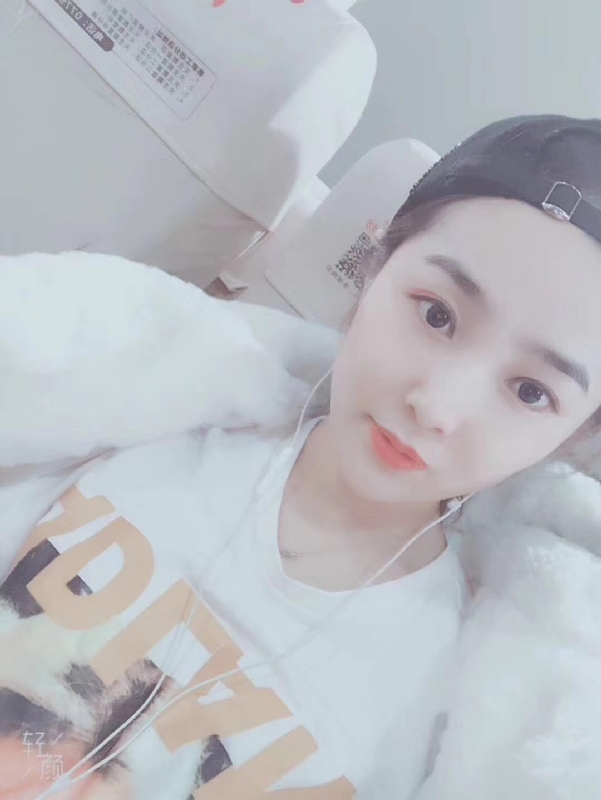 时光浅夏的第三张照片--百色相亲服务中心