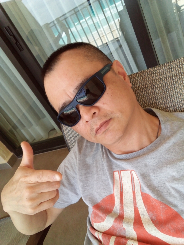 CL的第一张照片--百色相亲服务中心