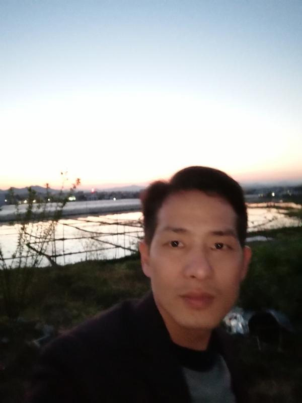 不忘初心的第一张照片--百色相亲服务中心