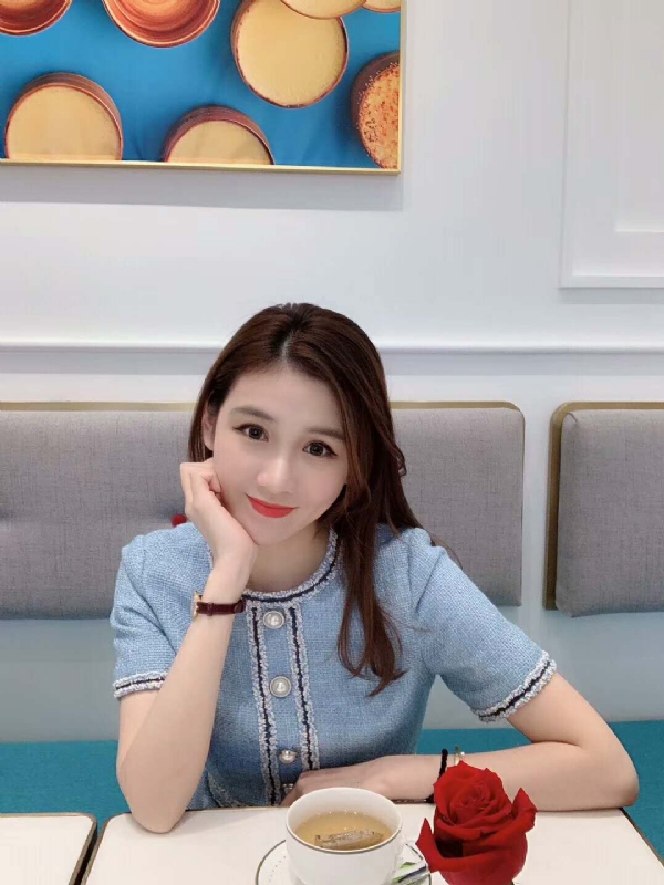 Emily的第二张照片--百色相亲服务中心