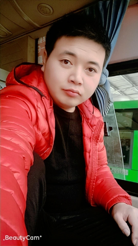 曾志的第一张照片--百色相亲服务中心