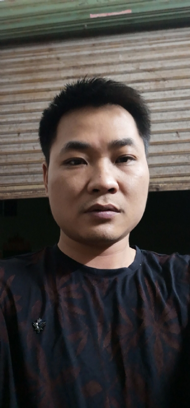 愿得一人心的第一张照片--百色相亲服务中心