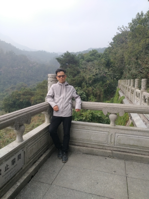 鱿鱼的第一张照片--百色相亲服务中心