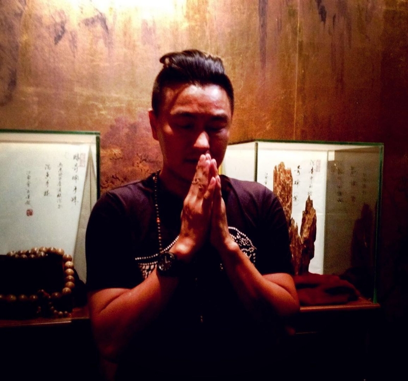 周致遠我是的第一张照片--百色相亲服务中心