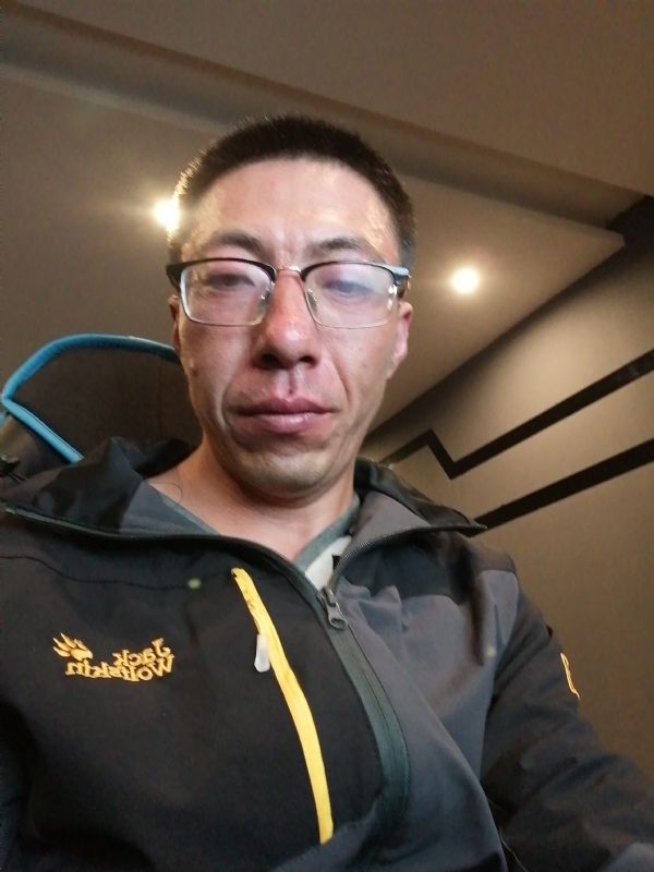 千年等你的第一张照片--百色相亲服务中心