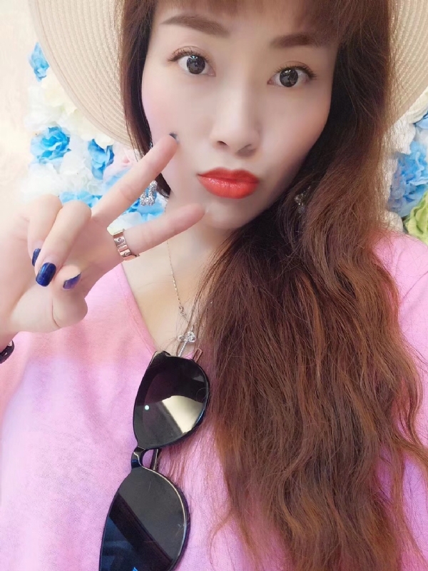 晴子的第一张照片--百色相亲服务中心