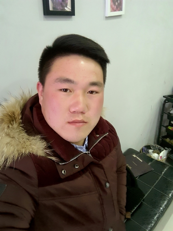 小飞的第一张照片--百色相亲服务中心