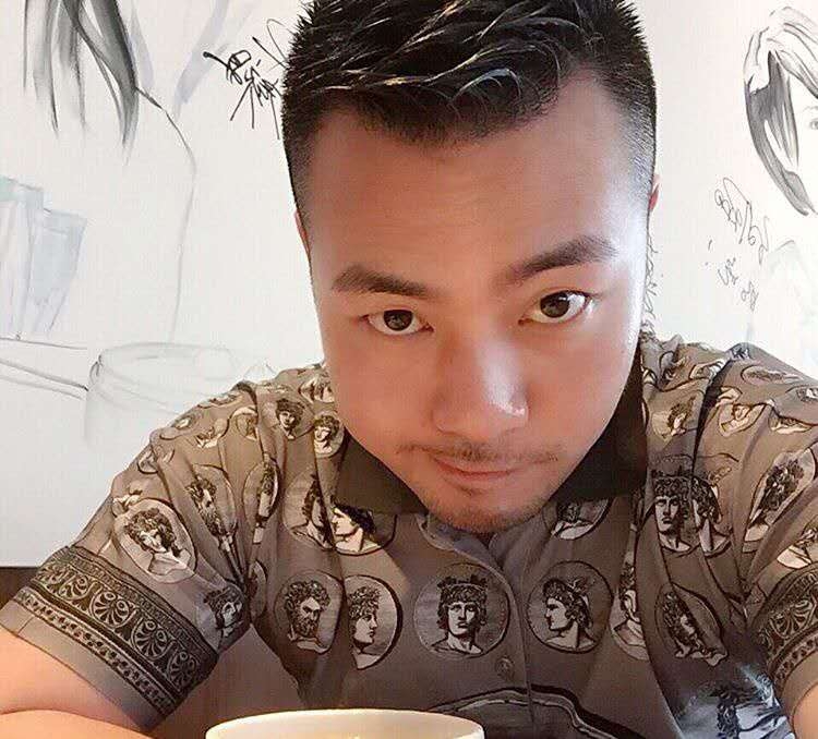 刘江平的第一张照片--百色相亲服务中心