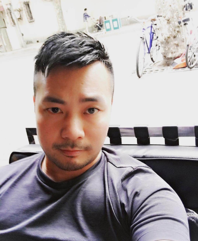 刘江平的第二张照片--百色相亲服务中心