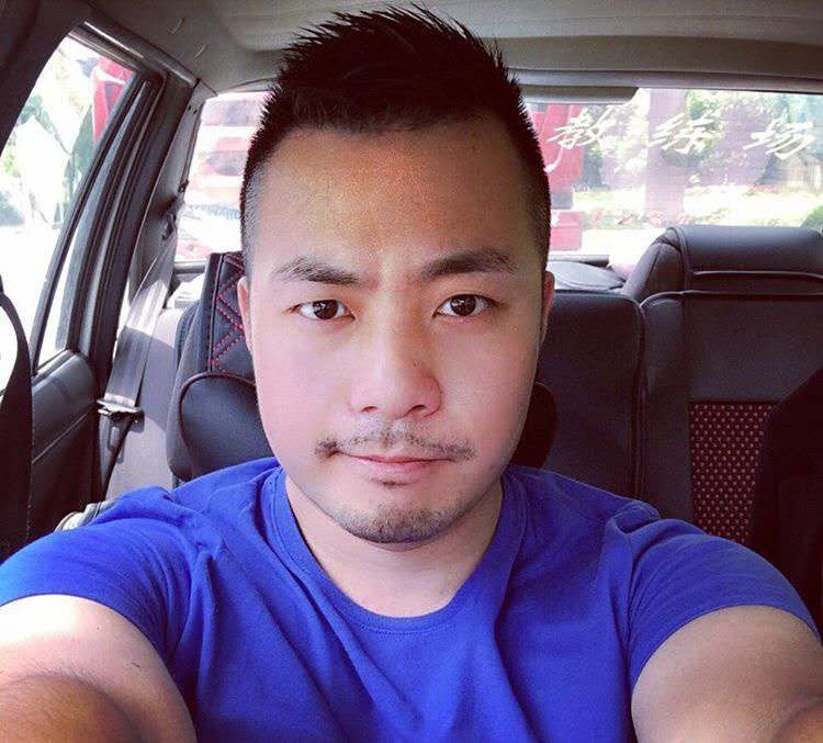 刘江平的第三张照片--百色相亲服务中心