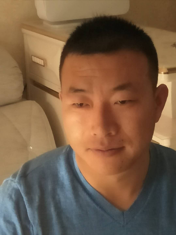 恛忆的第一张照片--百色相亲服务中心