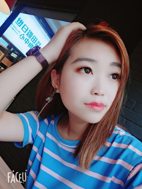 小脚的鹿的第一张照片--百色相亲服务中心