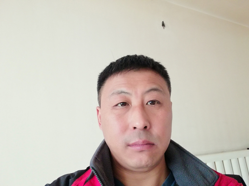 海阔天空的第一张照片--百色相亲服务中心