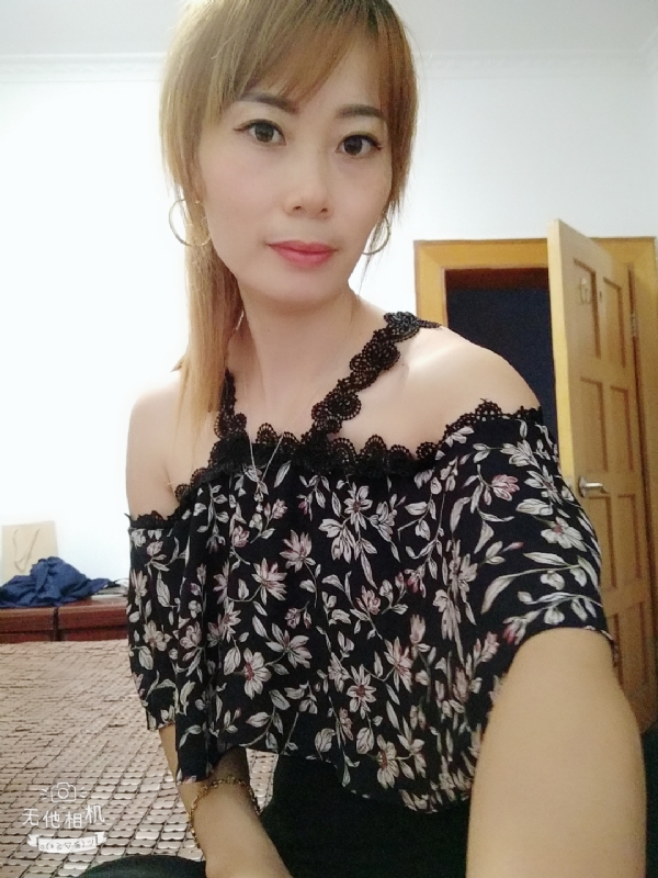 迷失的第一张照片--百色相亲服务中心