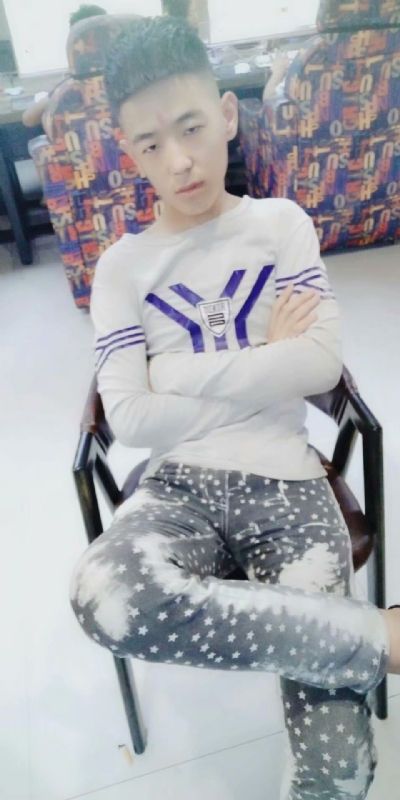 神木市二强的第一张照片--百色相亲服务中心