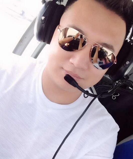 张宏发的第一张照片--百色相亲服务中心