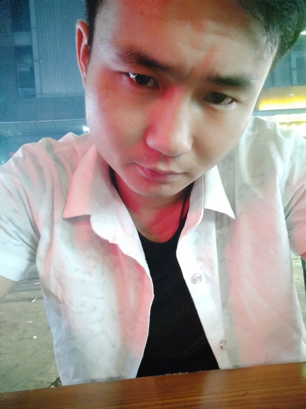 往后余生都是你的第一张照片--百色相亲服务中心