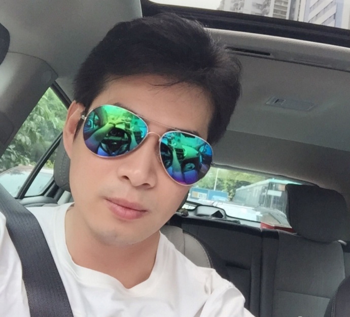 离开水的鱼的第一张照片--百色相亲服务中心