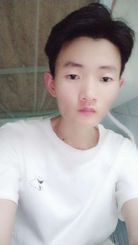 long的第一张照片--百色相亲服务中心