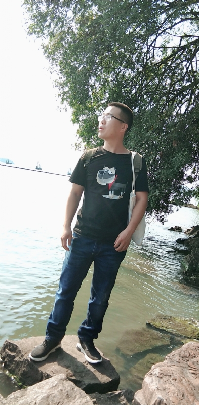 后来的我们的第一张照片--百色相亲服务中心