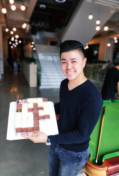 戏如人生的第二张照片--百色相亲服务中心