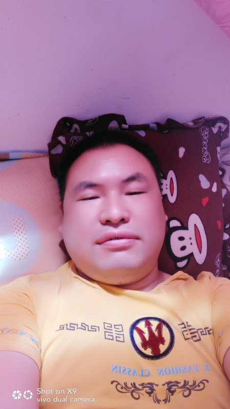 孤狼的第一张照片--百色相亲服务中心