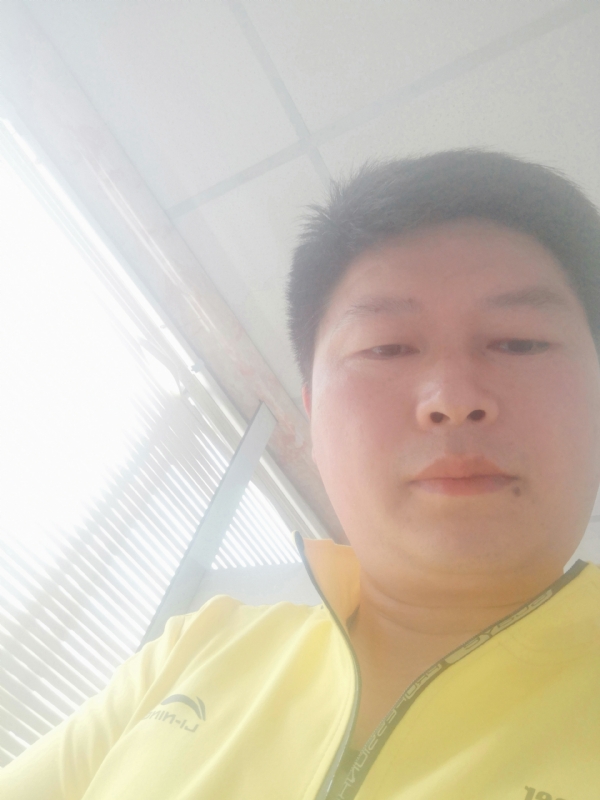 山男的第一张照片--百色相亲服务中心