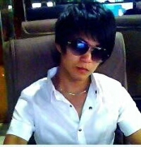 邓飞的第一张照片--百色相亲服务中心