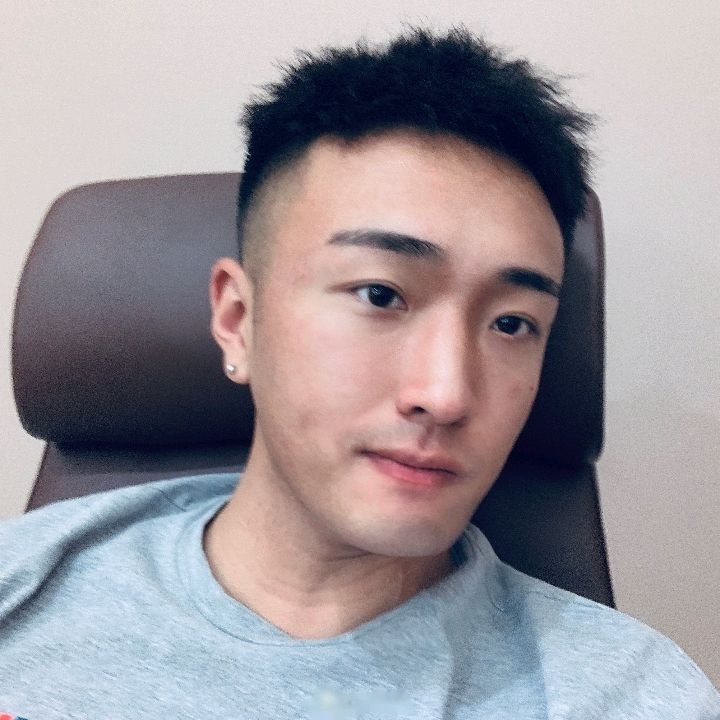 单公子的第一张照片--百色相亲服务中心