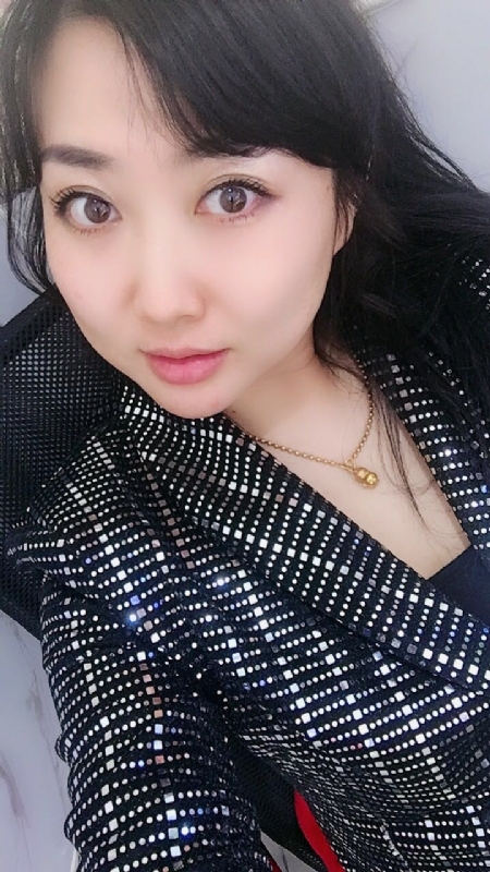 烛影的第一张照片--百色相亲服务中心