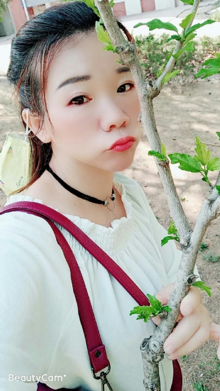 时光的第一张照片--百色相亲服务中心