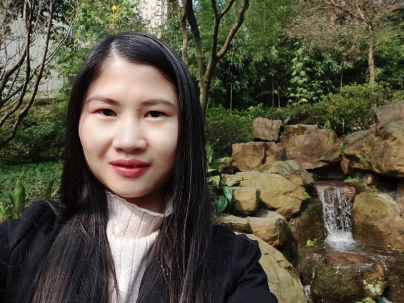 小琳的第一张照片--百色相亲服务中心