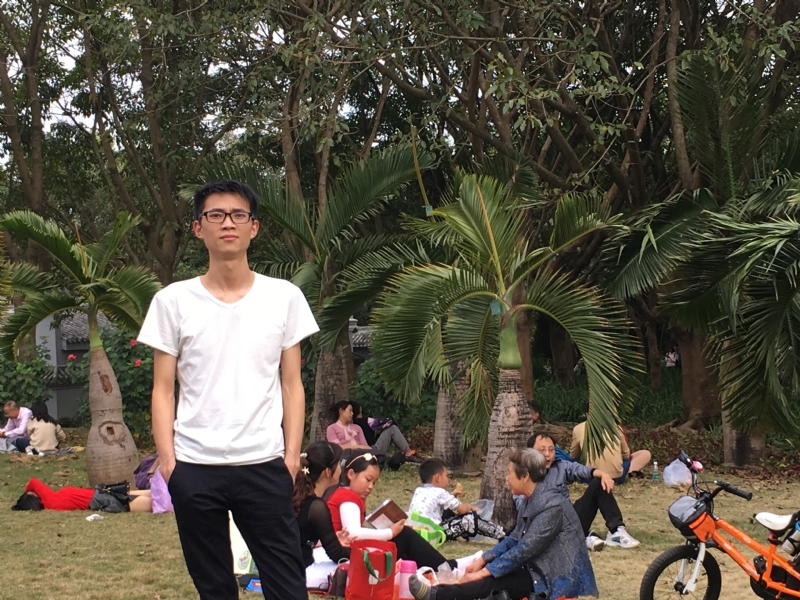 温泉吴彦祖的第一张照片--百色相亲服务中心