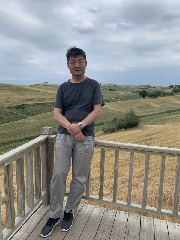 顺其自然的第一张照片--百色相亲服务中心