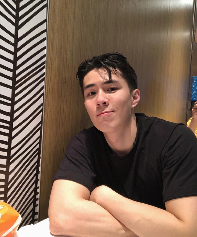 深海的第三张照片--百色相亲服务中心