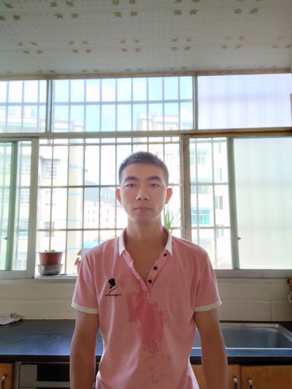 破晓依然的第一张照片--百色相亲服务中心