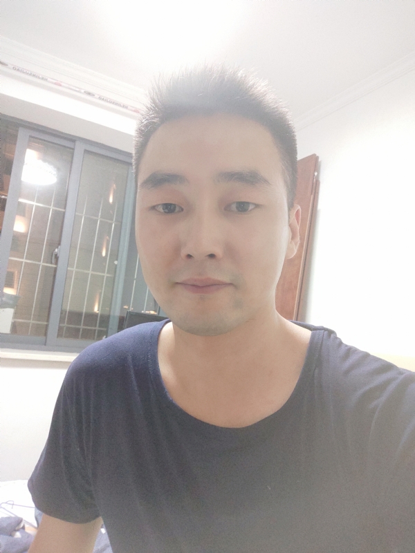 叶晓隆的第一张照片--百色相亲服务中心