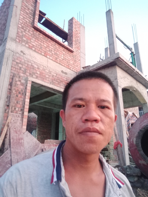 浅笑的第一张照片--百色相亲服务中心