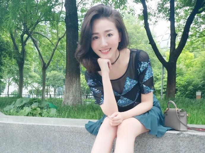 Ella的第一张照片--百色相亲服务中心