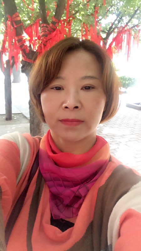 琳的第一张照片--百色相亲服务中心