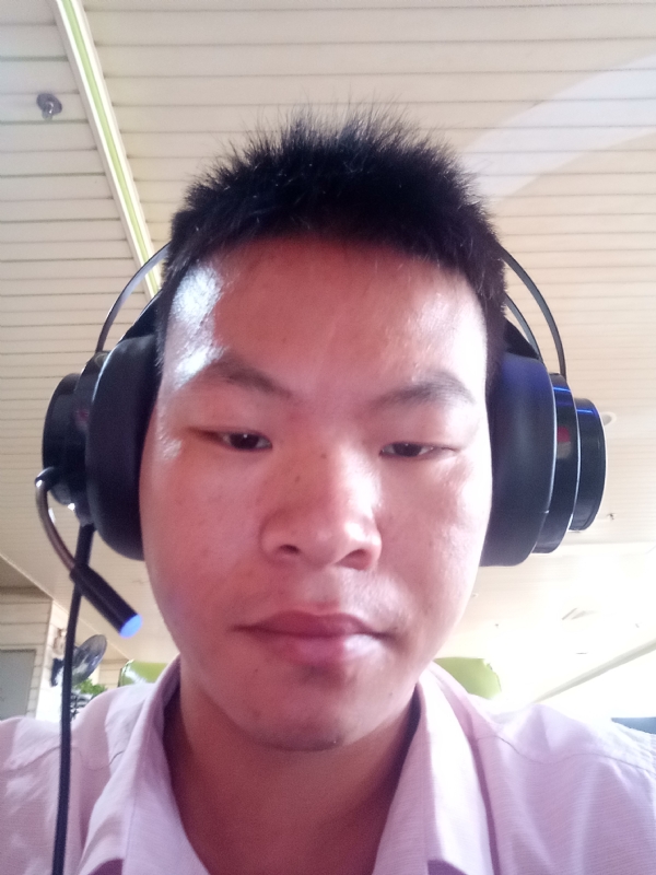 盛夏的第一张照片--百色相亲服务中心