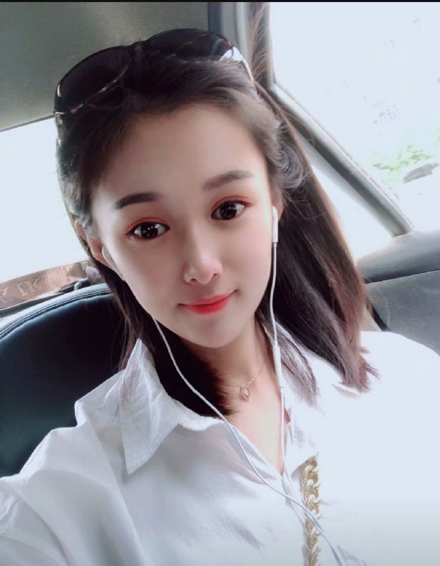 蒋荣荣的第一张照片--百色相亲服务中心