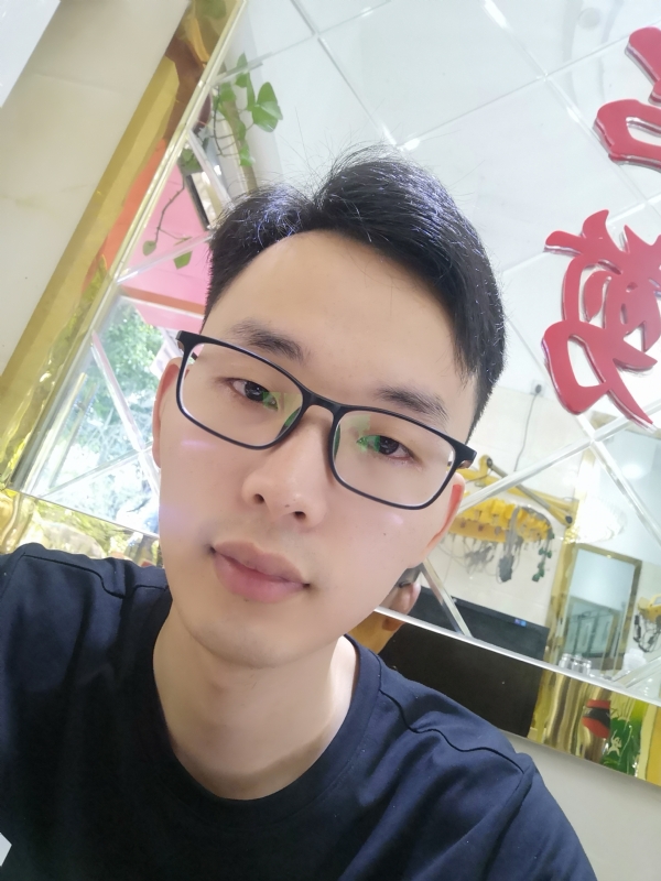 嗨喽先生的第一张照片--百色相亲服务中心