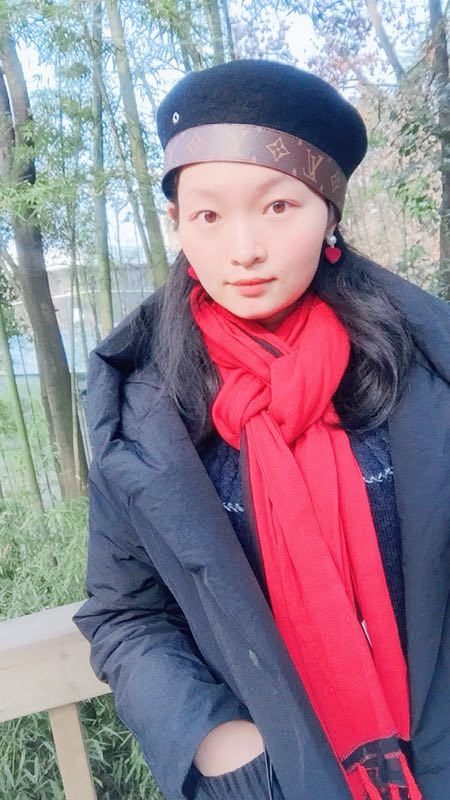 风中百合的第一张照片--百色相亲服务中心