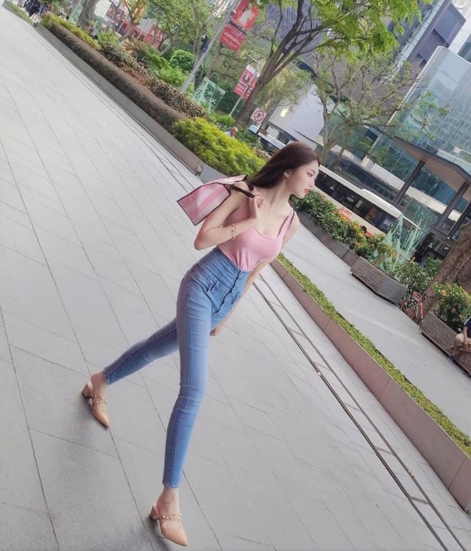 lilyzy的第一张照片--百色相亲服务中心