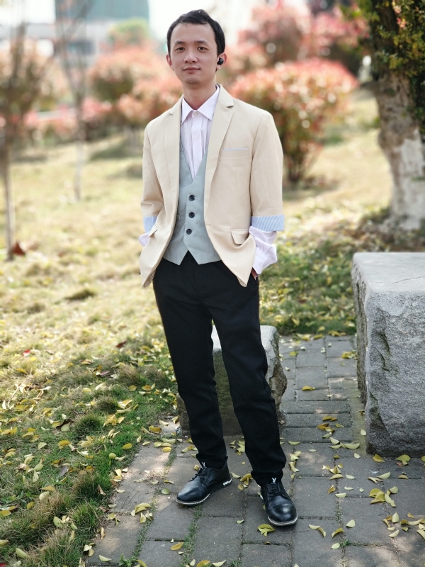 四叶草的第一张照片--百色相亲服务中心